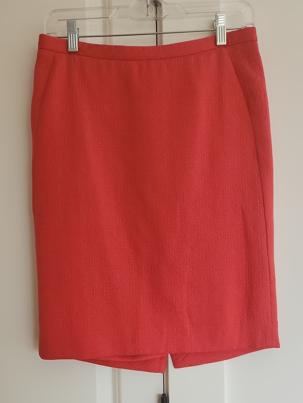 The Limited Coral Textured Pencil Skirt